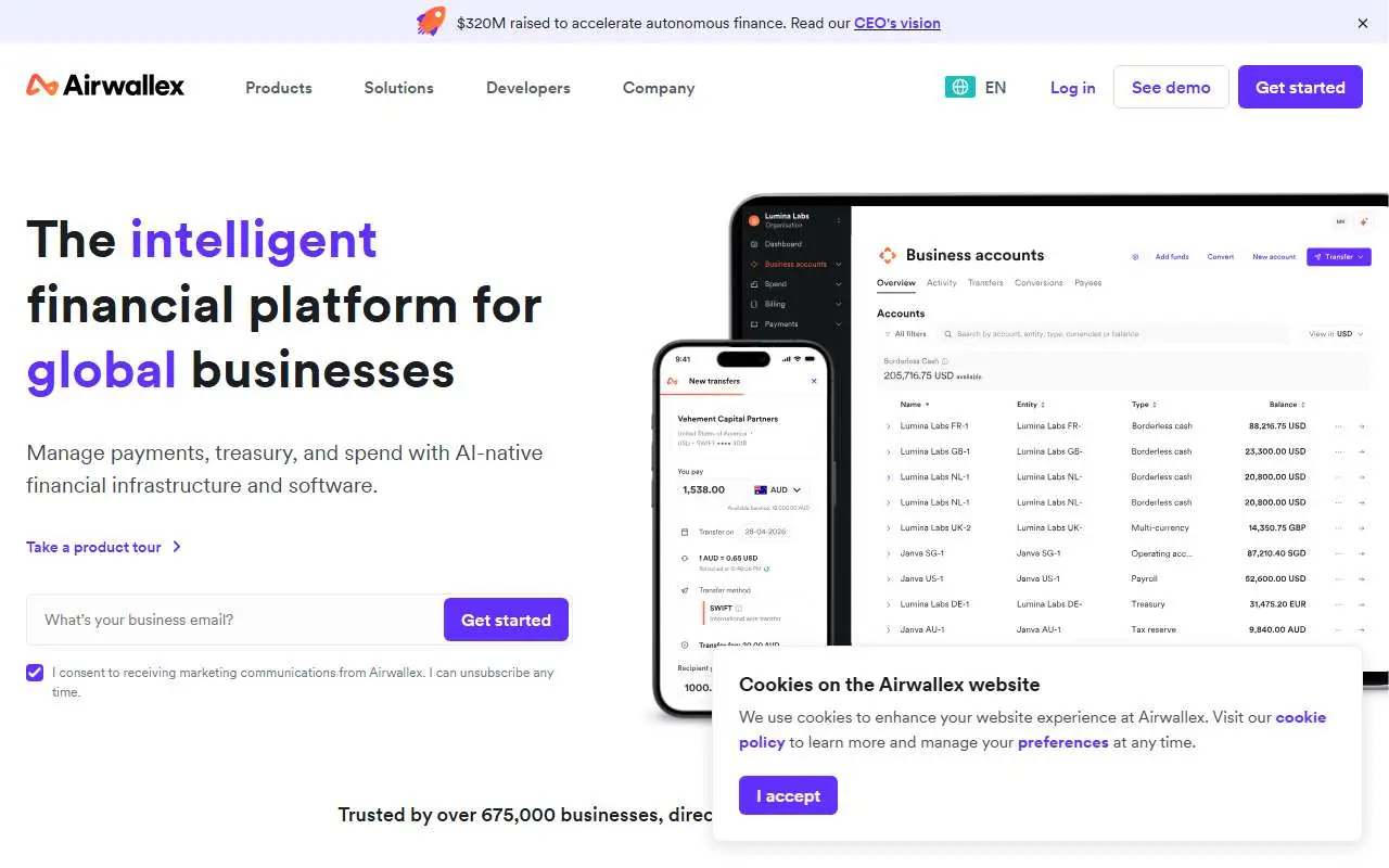 Tampilan website resmi Airwallex (airwallex.com)