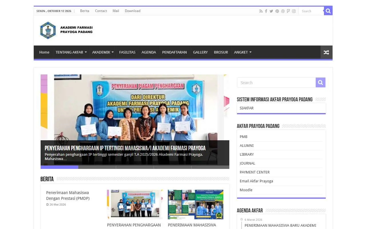 Tampilan website resmi Akademi Farmasi Prayoga Padang (akfarprayoga.ac.id)