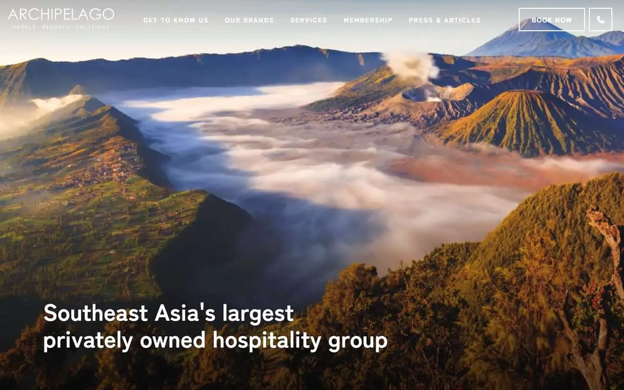 Tampilan website resmi Archipelago International (archipelagohotels.com)