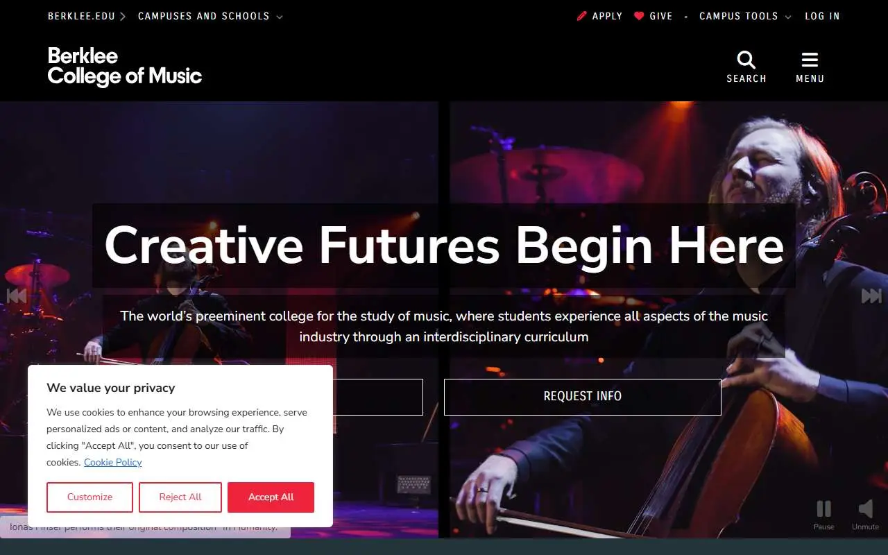 Tampilan website resmi Berklee College of Music (college.berklee.edu)