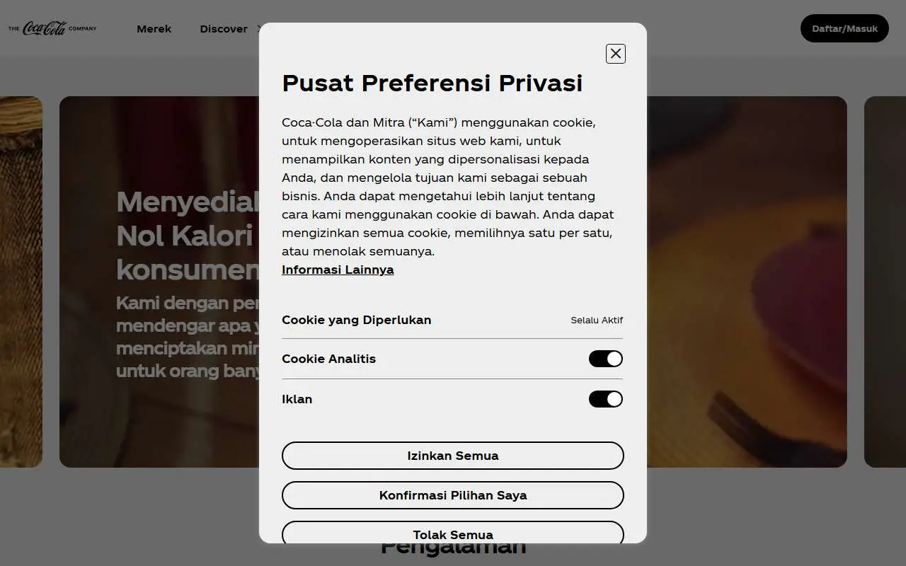 Tampilan website resmi Coca-Cola (coca-cola.com)