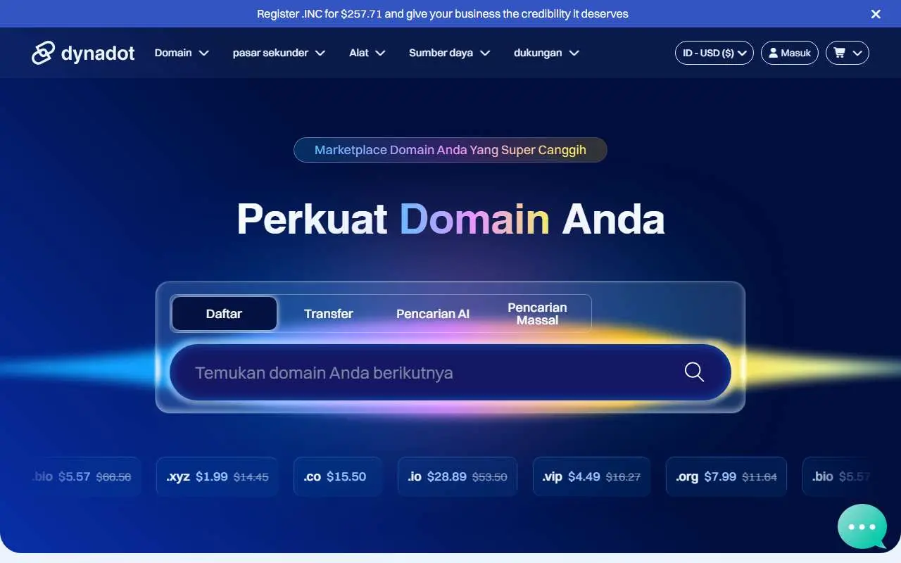 Tampilan website resmi Dynadot (dynadot.com)