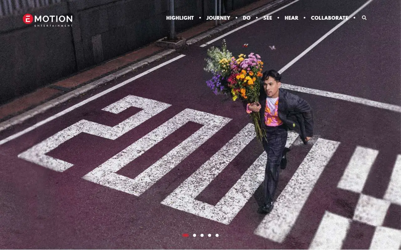 Tampilan website resmi E-Motion Entertainment (e-motion.co.id)