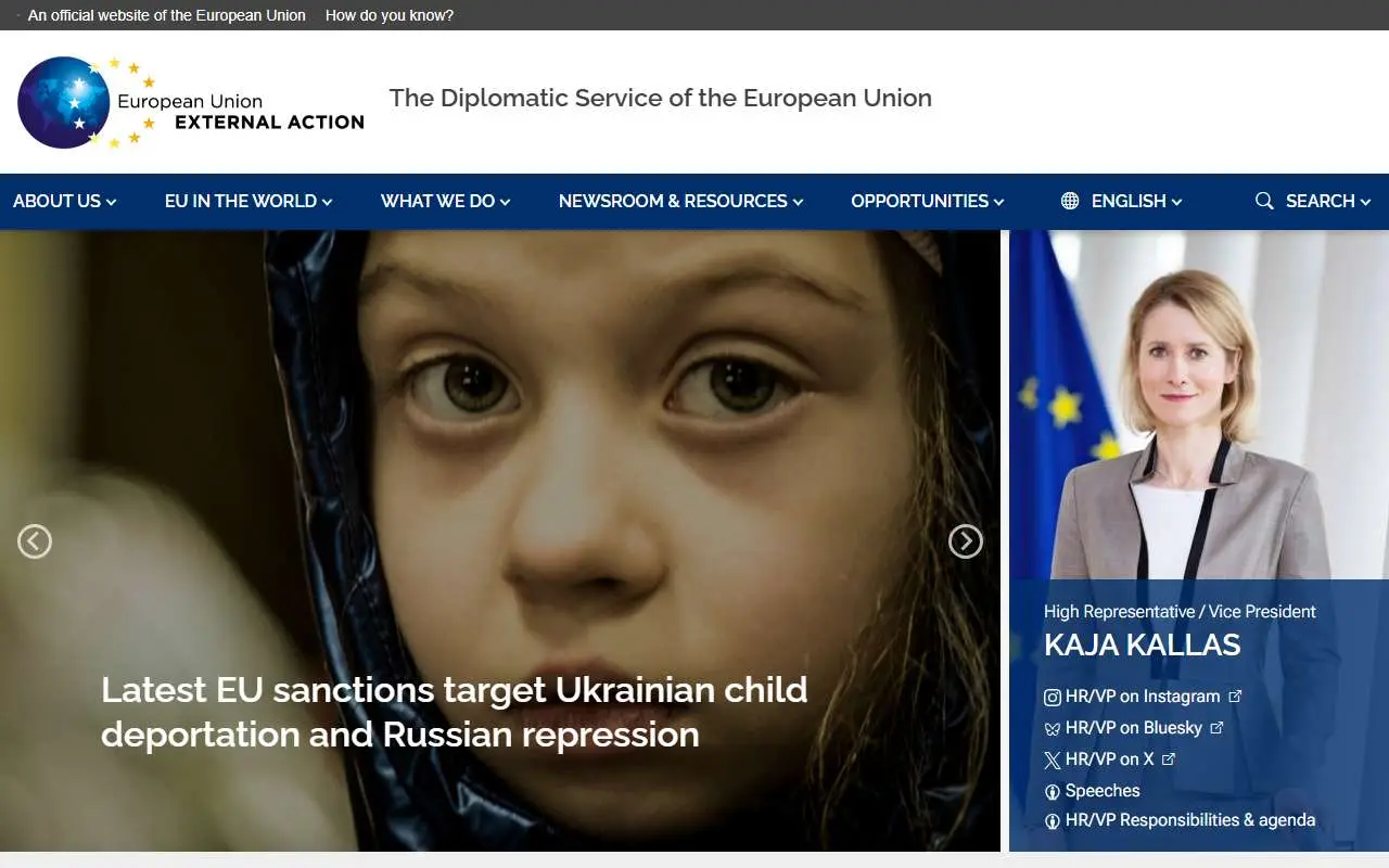 Tampilan website resmi Layanan Aksi Eksternal Uni Eropa (EEAS) (eeas.europa.eu)