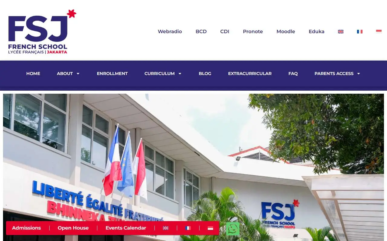 Tampilan website resmi French School Jakarta (frenchschooljakarta.com)