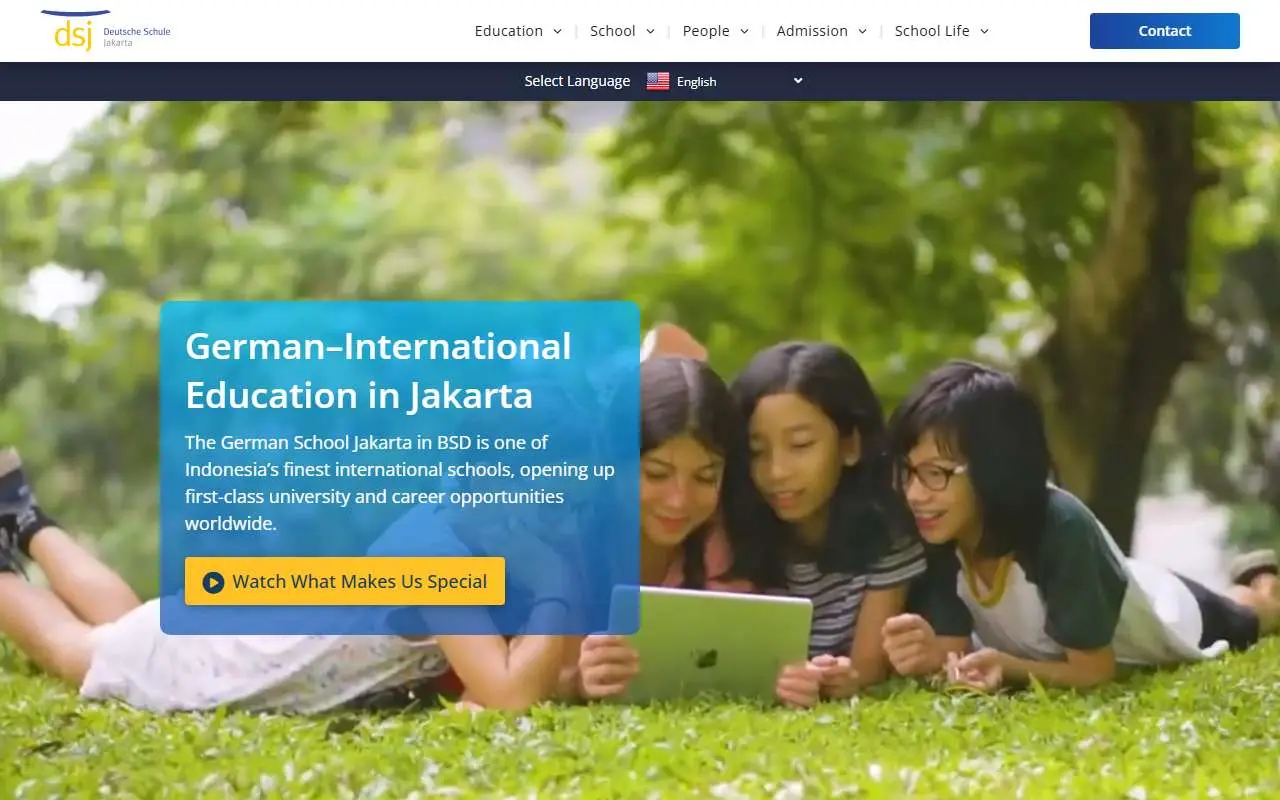 Tampilan website resmi Deutsche Schule Jakarta (germanschooljakarta.id)