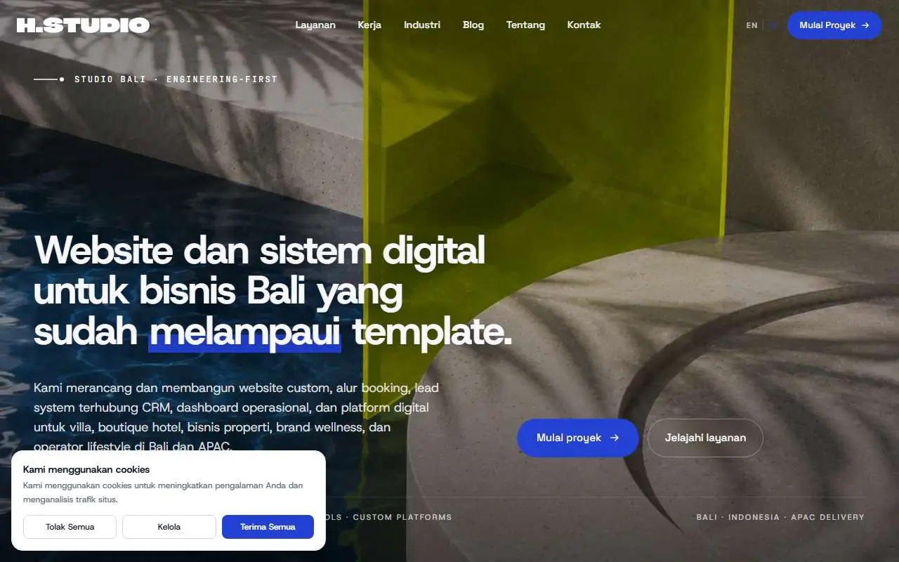 Tampilan website resmi H-Studio Bali (h-studio.id)
