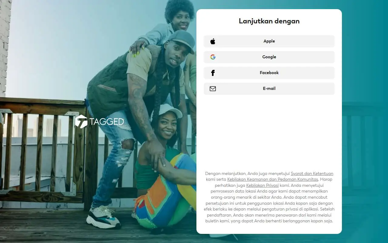 Tampilan website resmi Hi5 (hi5.com)