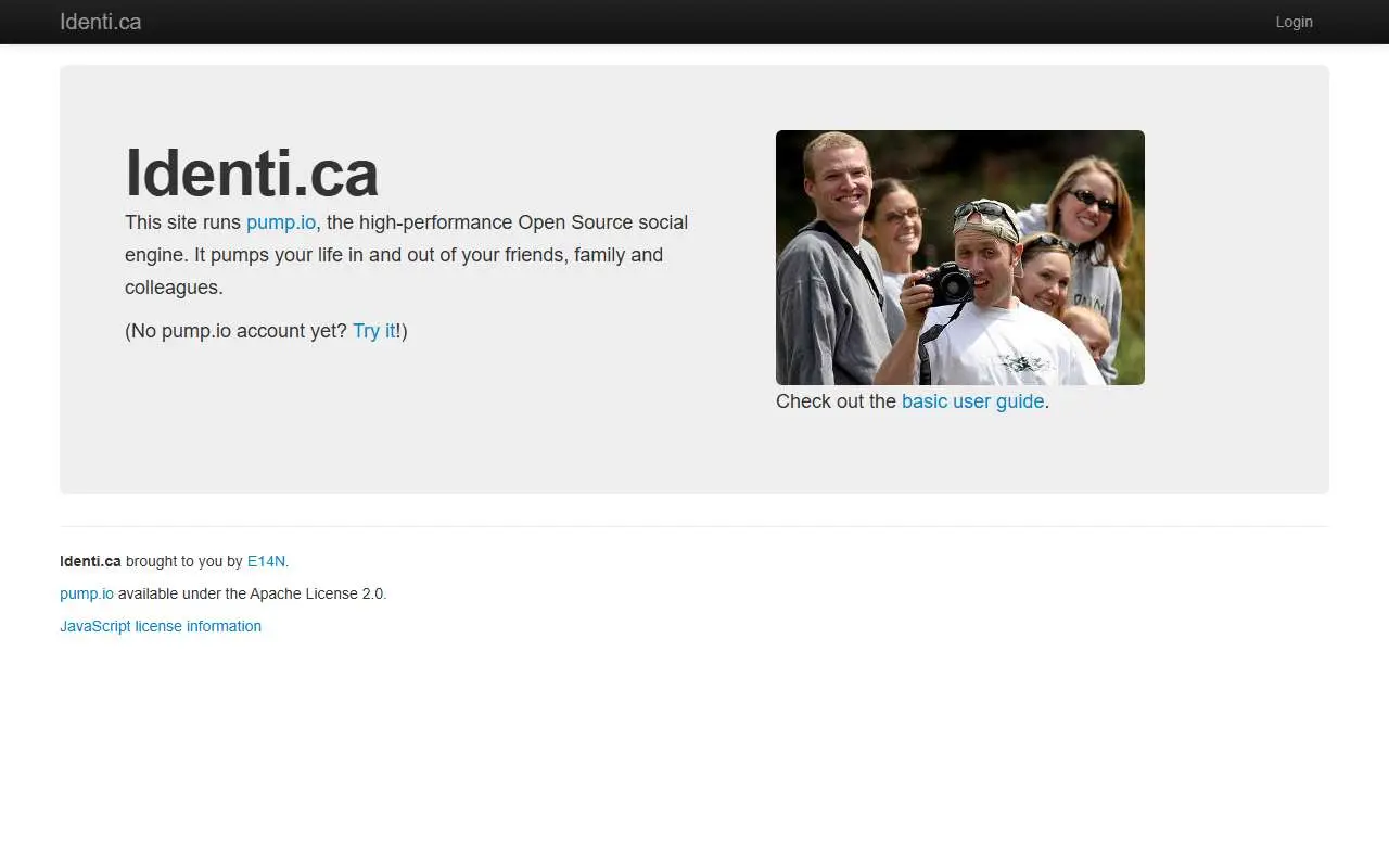 Tampilan website resmi Identi.ca (identi.ca)