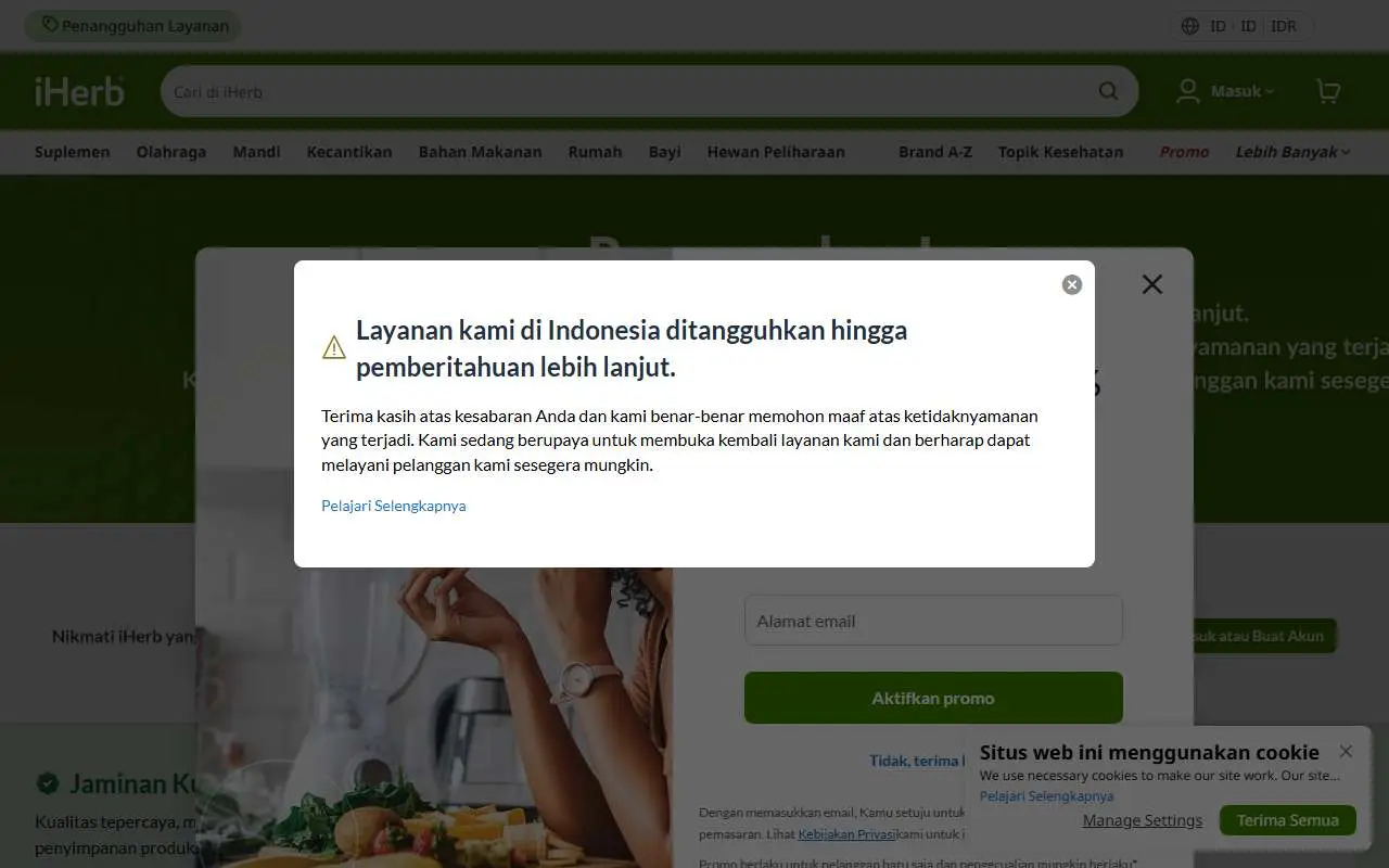 Tampilan website resmi iHerb (iherb.com)