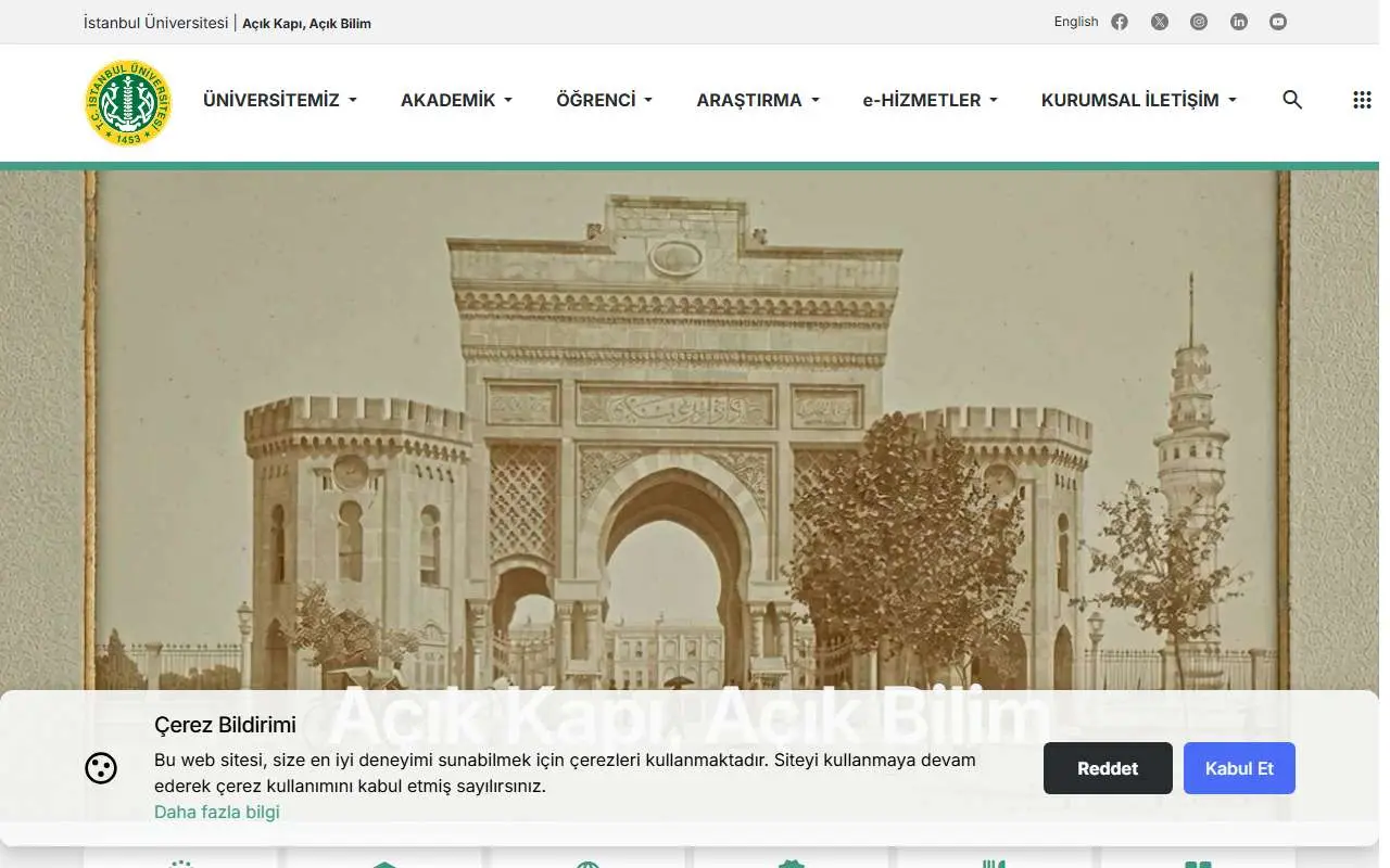 Tampilan website resmi Universitas Istanbul (istanbul.edu.tr)