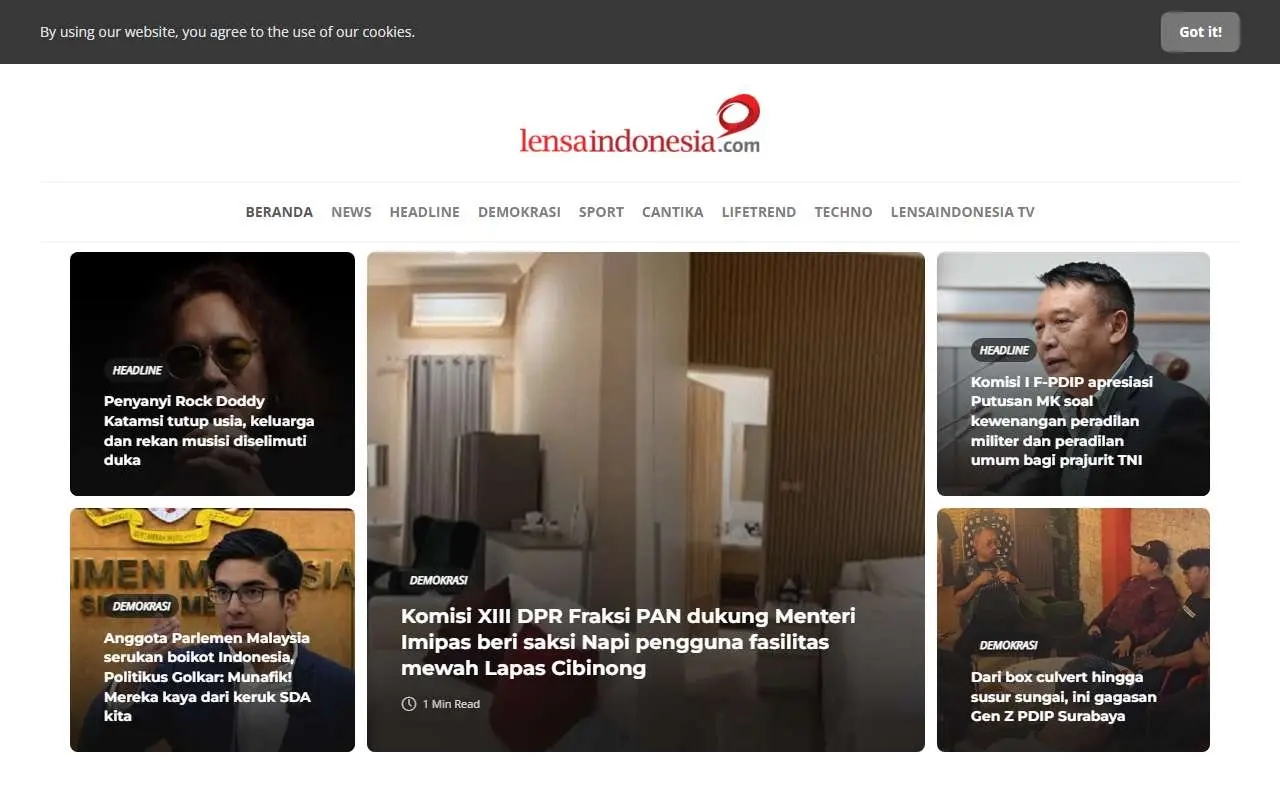 Tampilan website resmi Lensa Indonesia (lensaindonesia.com)