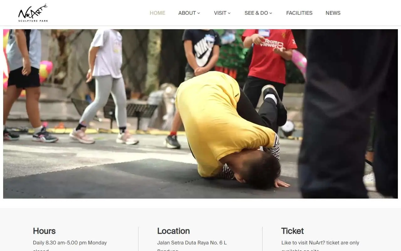 Tampilan website resmi NuArt Sculpture Park (nuartsculpturepark.com)