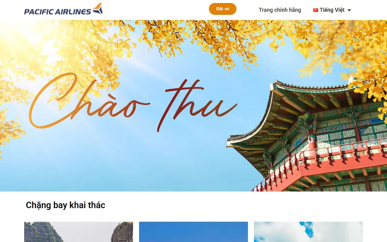 Tampilan website resmi Pacific Airlines (pacificairlines.com)