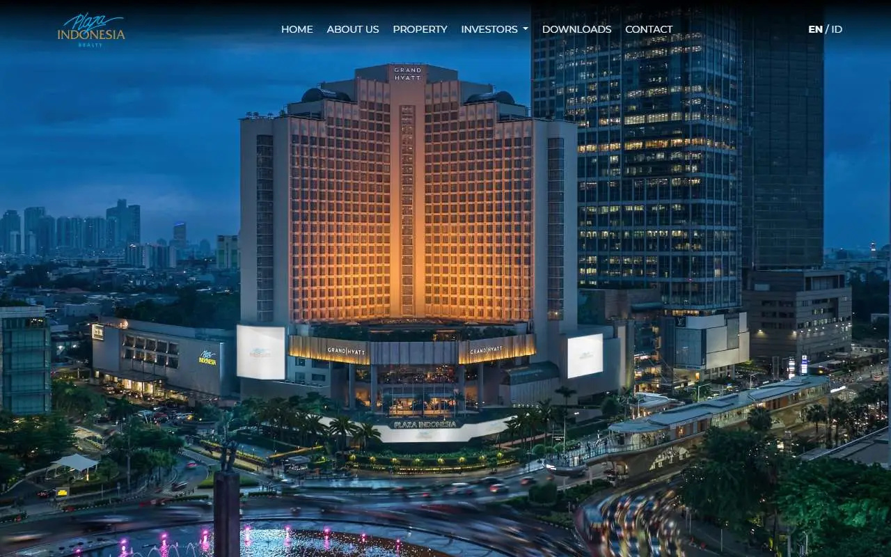 Tampilan website resmi Plaza Indonesia Realty (plazaindonesiarealty.com)