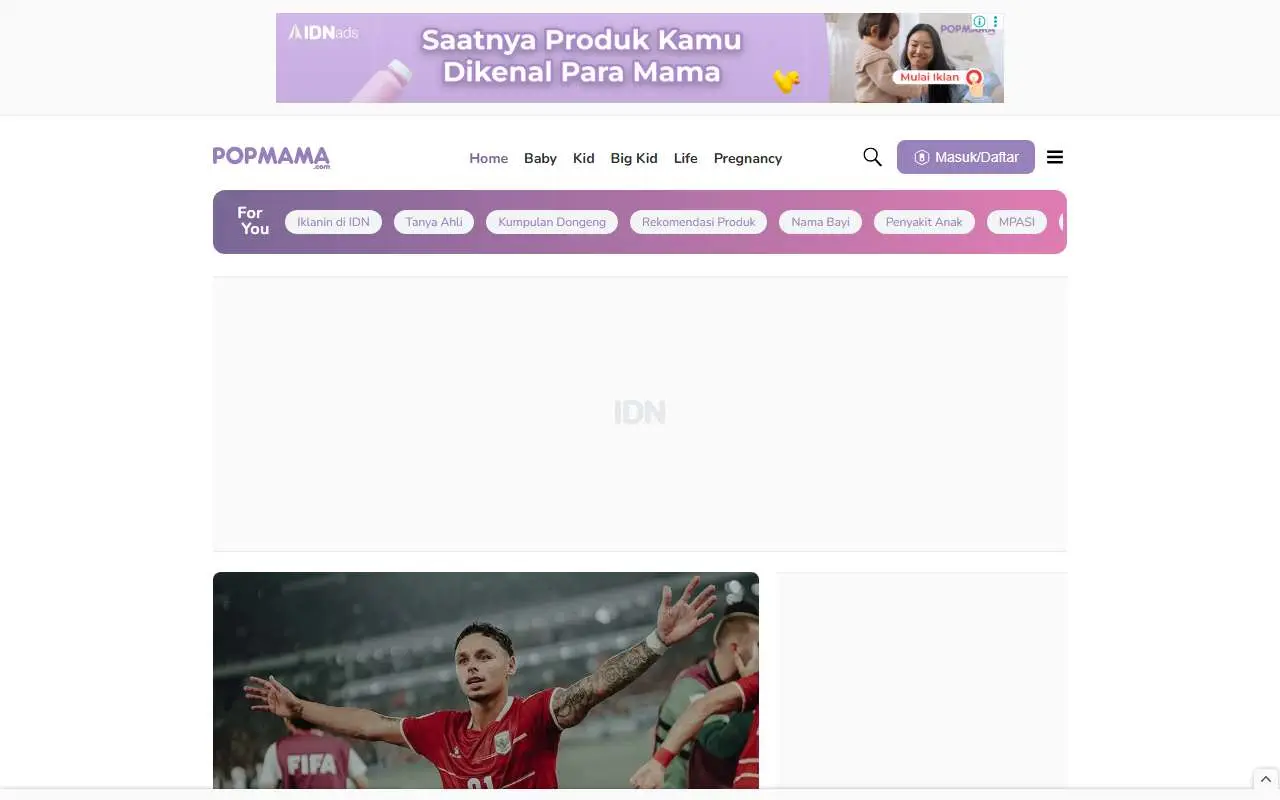 Tampilan website resmi Popmama (popmama.com)
