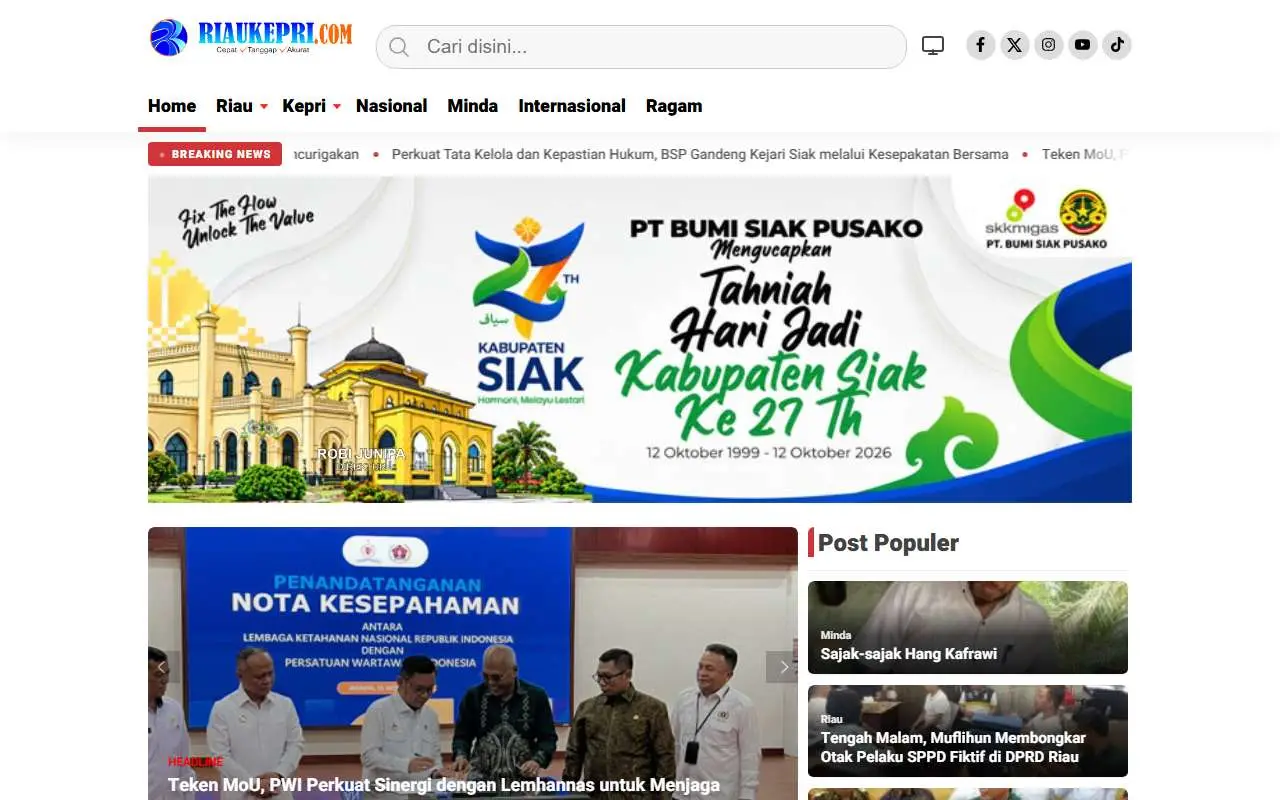 Tampilan website resmi Riaukepri (riaukepri.com)