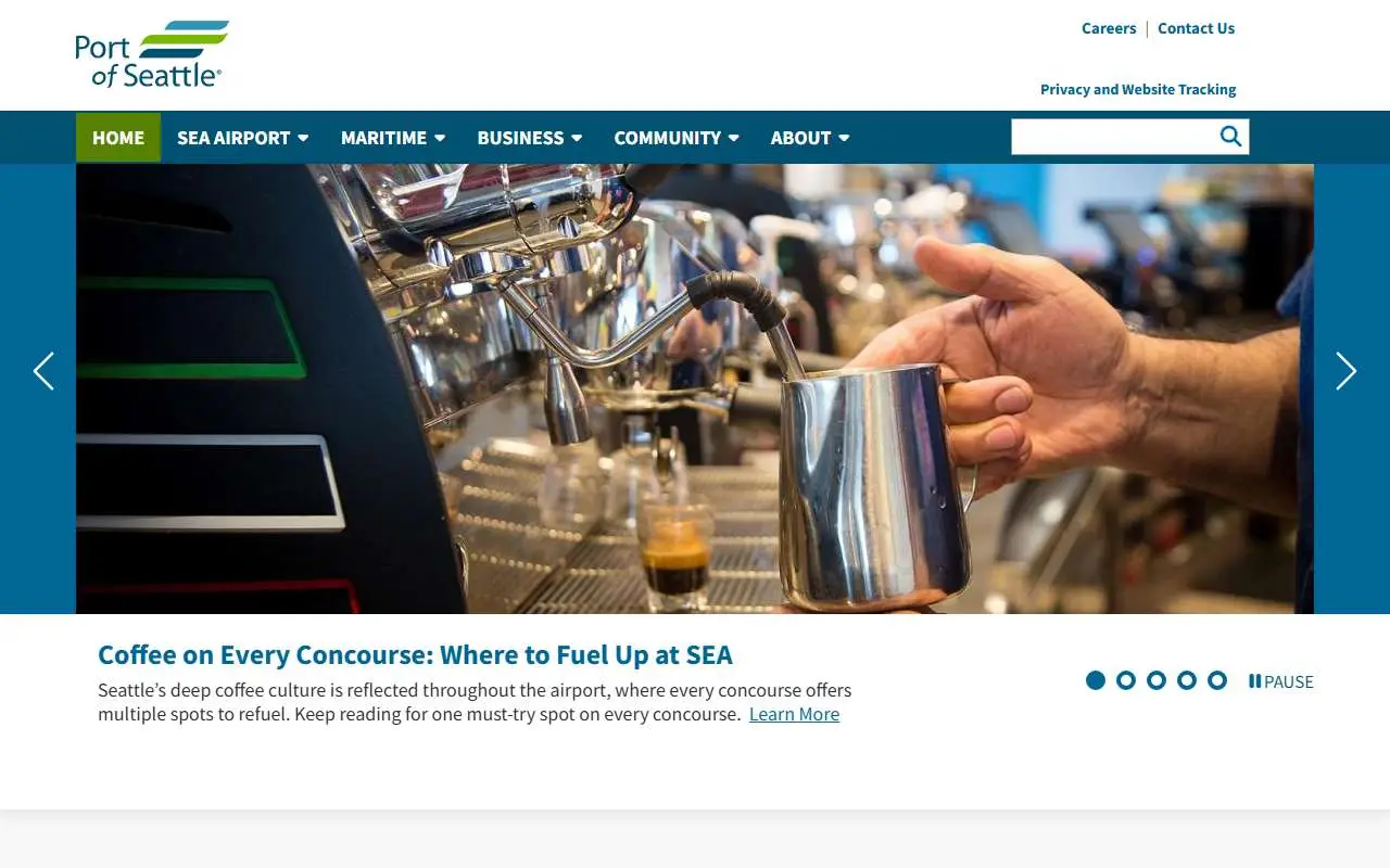 Tampilan website resmi Bandara Internasional Seattle-Tacoma (portseattle.org)