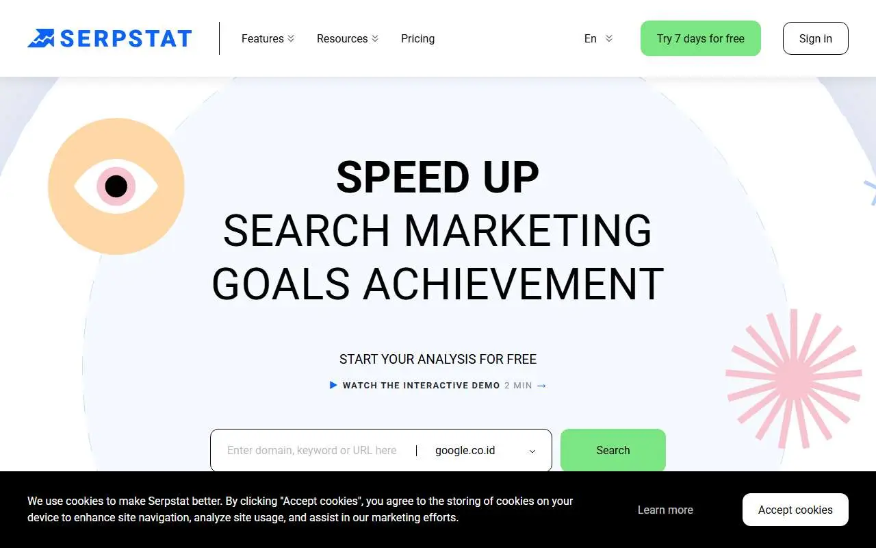 Tampilan website resmi Serpstat (serpstat.com)