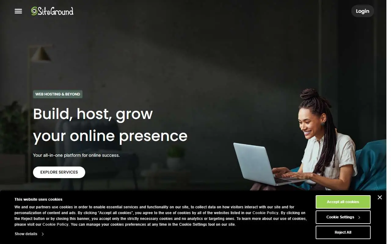 Tampilan website resmi SiteGround (siteground.com)