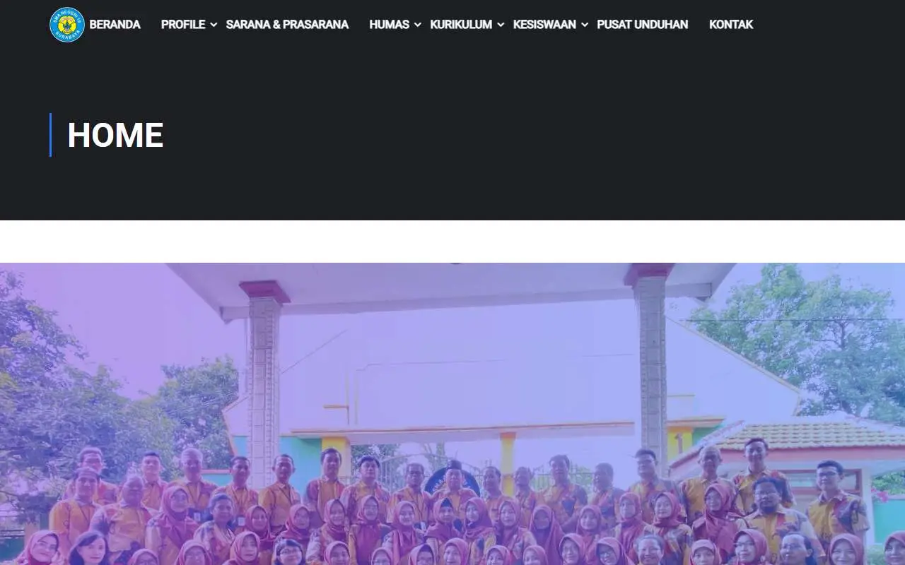 Tampilan website resmi SMA Negeri 19 Surabaya (sman19sby.sch.id)