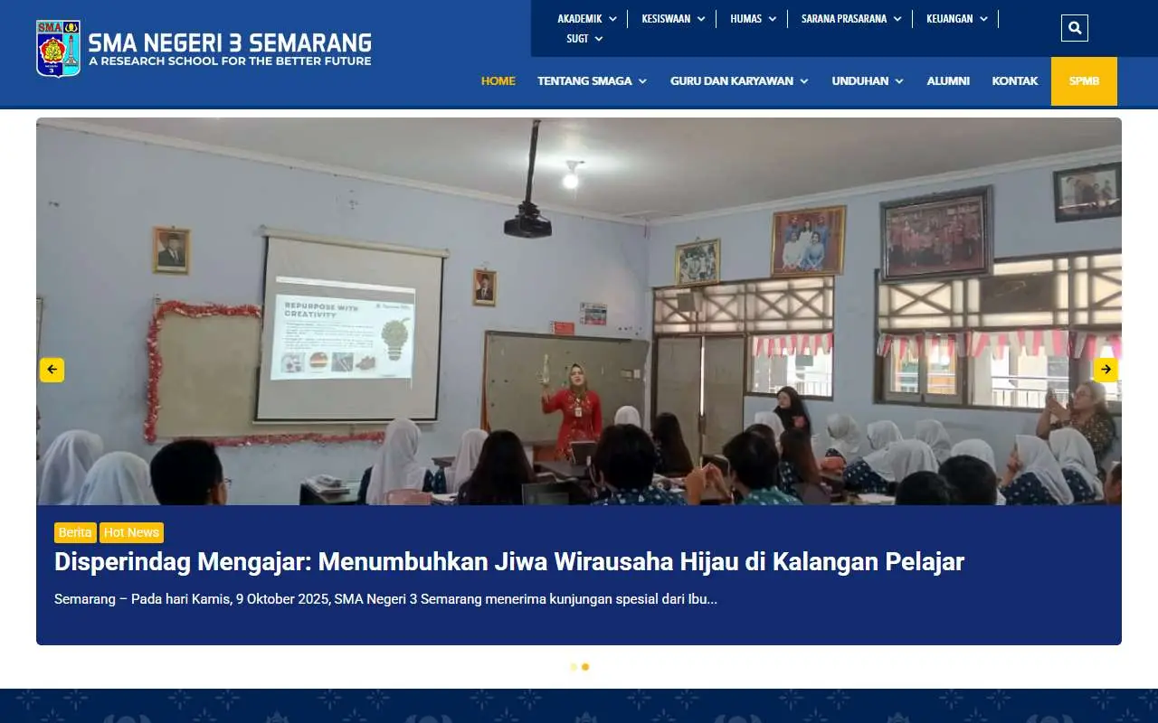 Tampilan website resmi SMA Negeri 3 Kota Semarang (sman3-smg.sch.id)