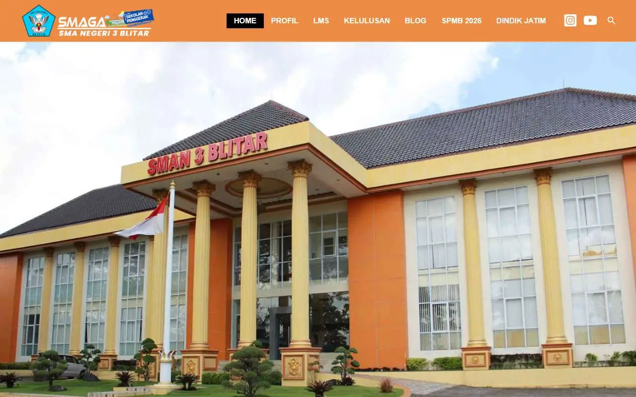 Tampilan website resmi SMA Negeri 3 Blitar (sman3blitar.sch.id)