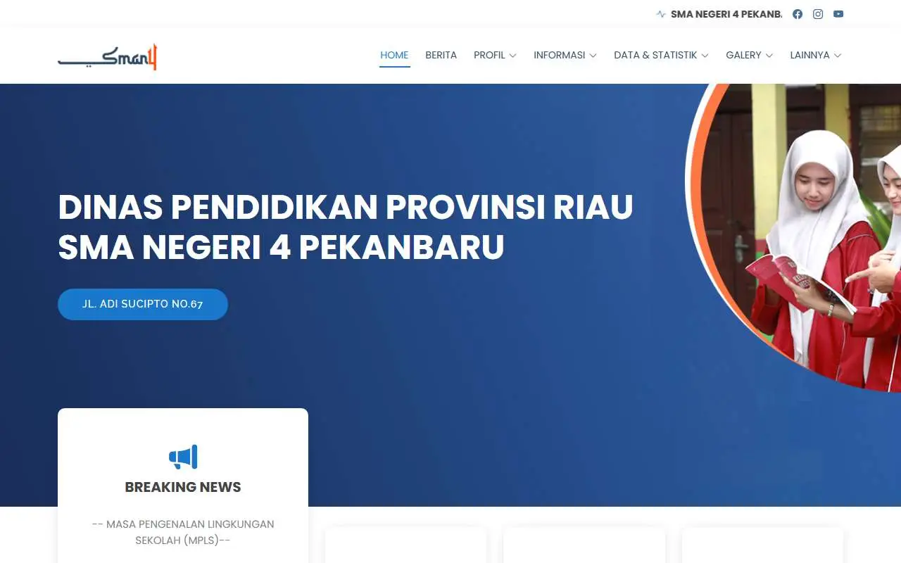 Tampilan website resmi SMA Negeri 4 Pekanbaru (sman4pku.sch.id)