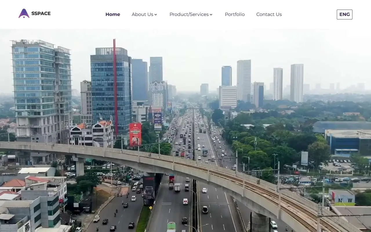 Tampilan website resmi SSPACE Era Media Sejahtera (sspace.id)
