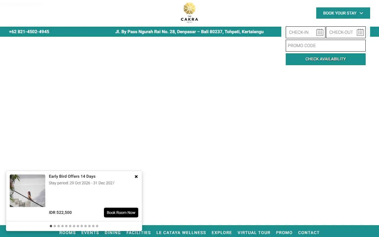 Tampilan website resmi The Cakra Hotel Bali (thecakrahotel.com)