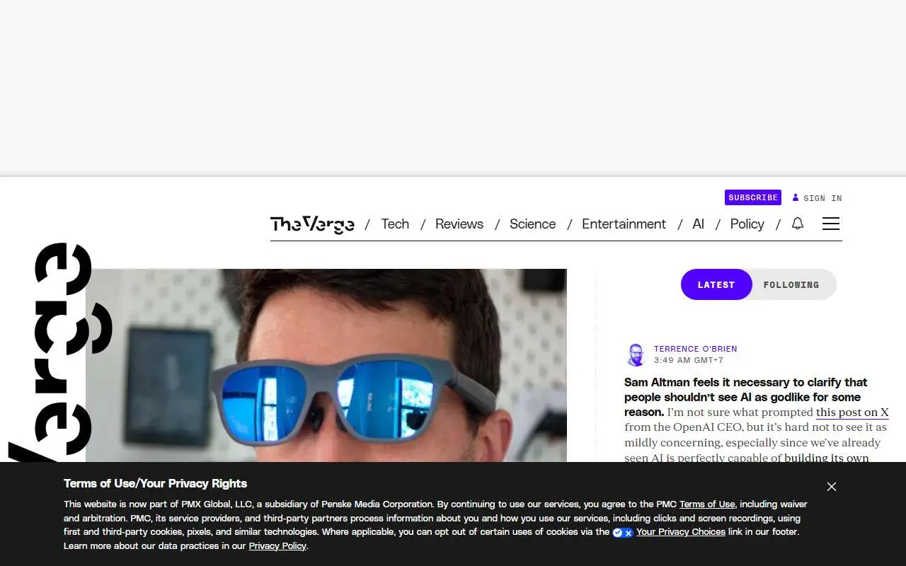 Tampilan website resmi The Verge (theverge.com)