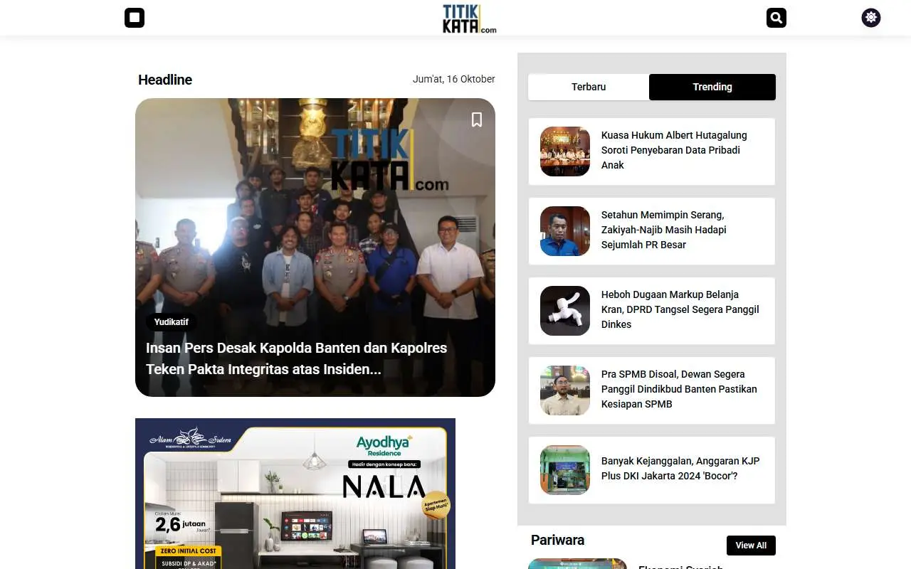 Tampilan website resmi Titik Kata (titikkata.com)