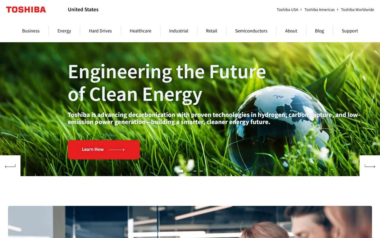 Tampilan website resmi Toshiba (toshiba.com)