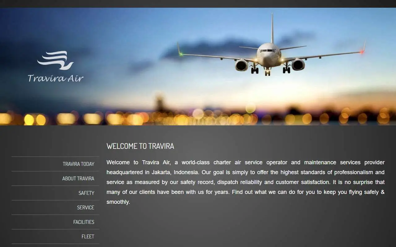 Tampilan website resmi Travira Air (travira-air.com)