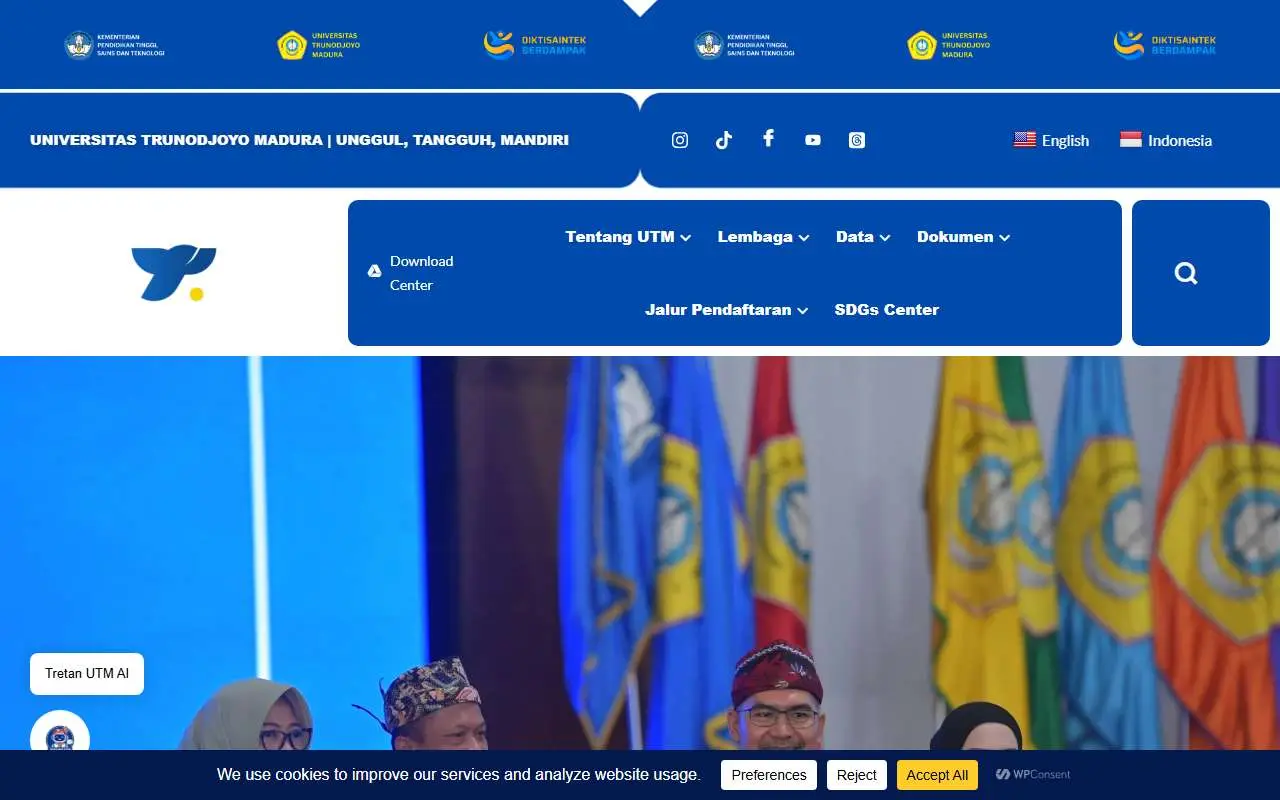 Tampilan website resmi Universitas Trunojoyo (trunojoyo.ac.id)