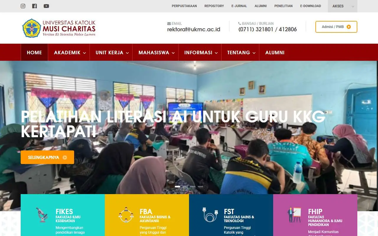 Tampilan website resmi Universitas Katolik Musi Charitas (ukmc.ac.id)