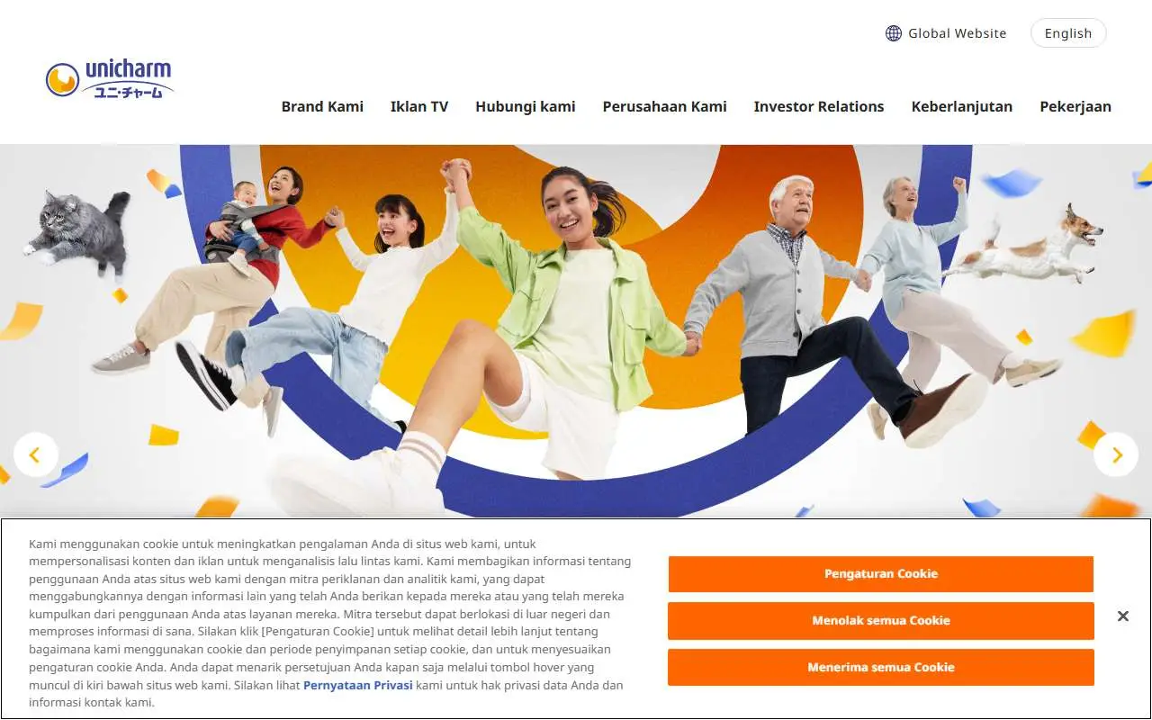 Tampilan website resmi Uni-Charm Indonesia (unicharm.co.id)