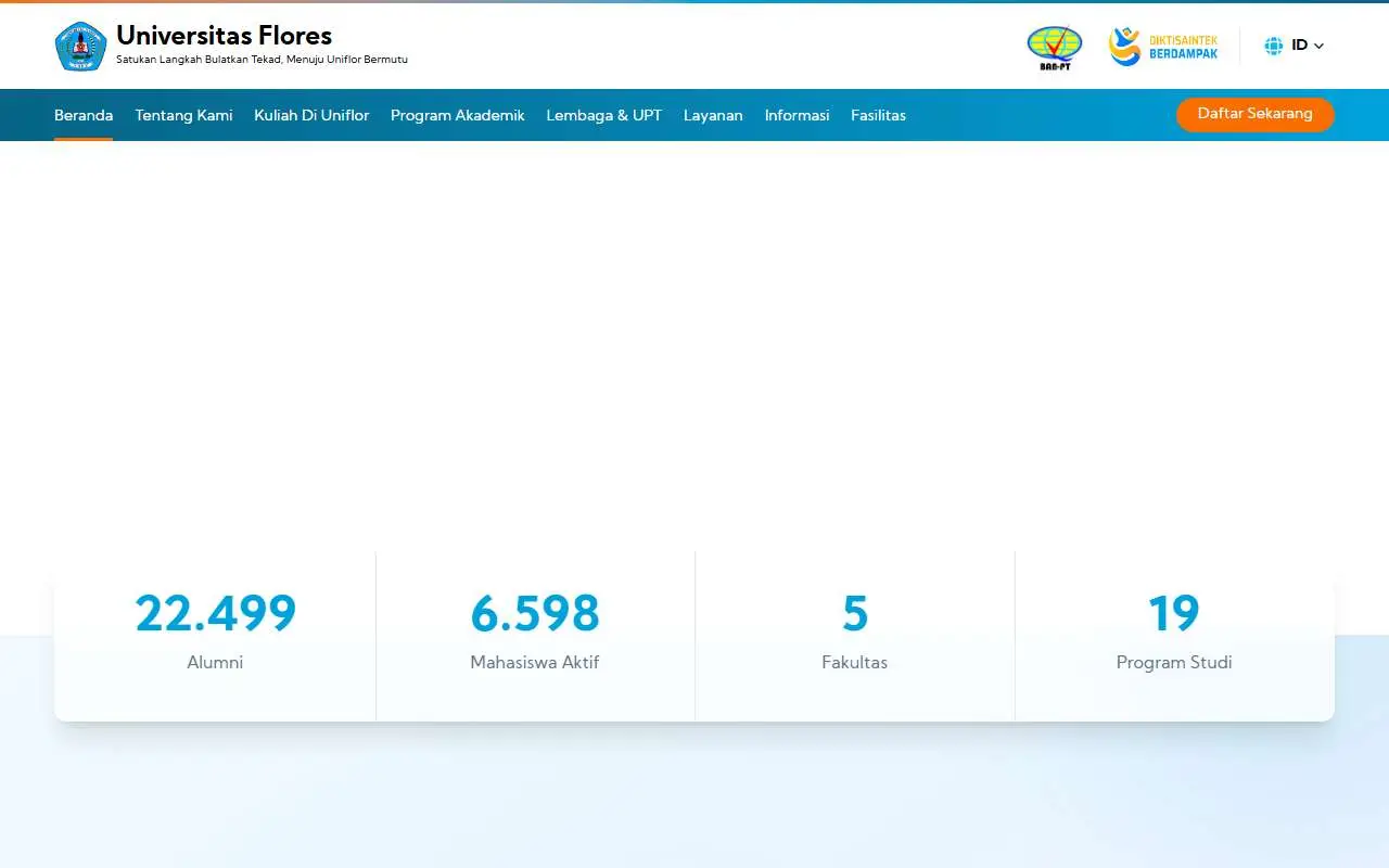 Tampilan website resmi Universitas Flores (uniflor.ac.id)
