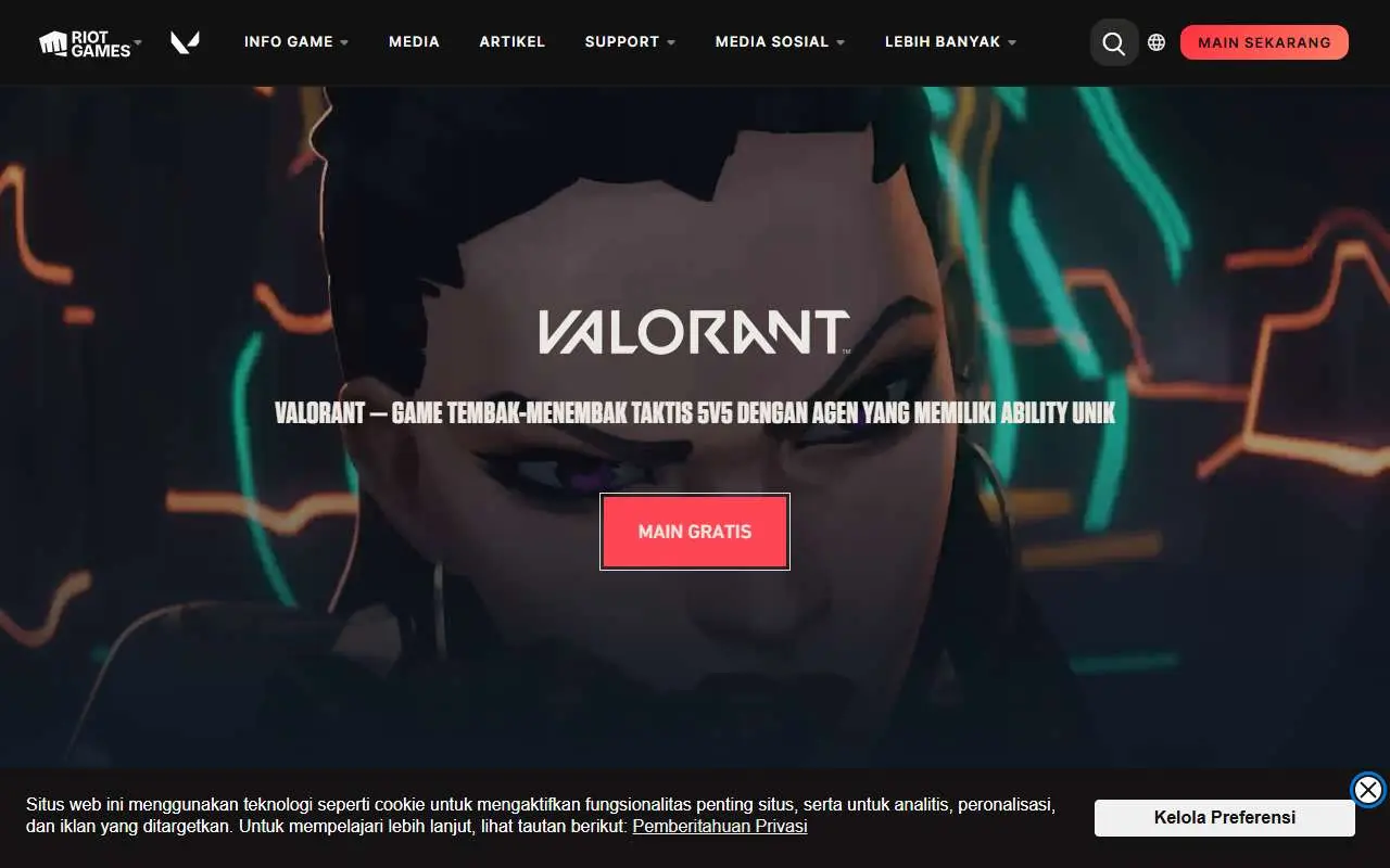 Tampilan website resmi VALORANT (playvalorant.com)