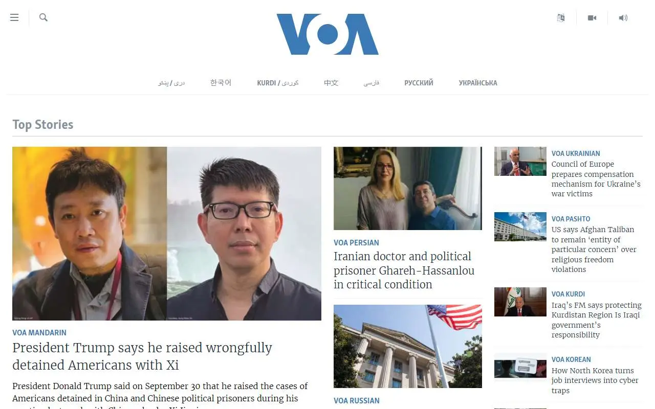 Tampilan website resmi Voice of America (voanews.com)