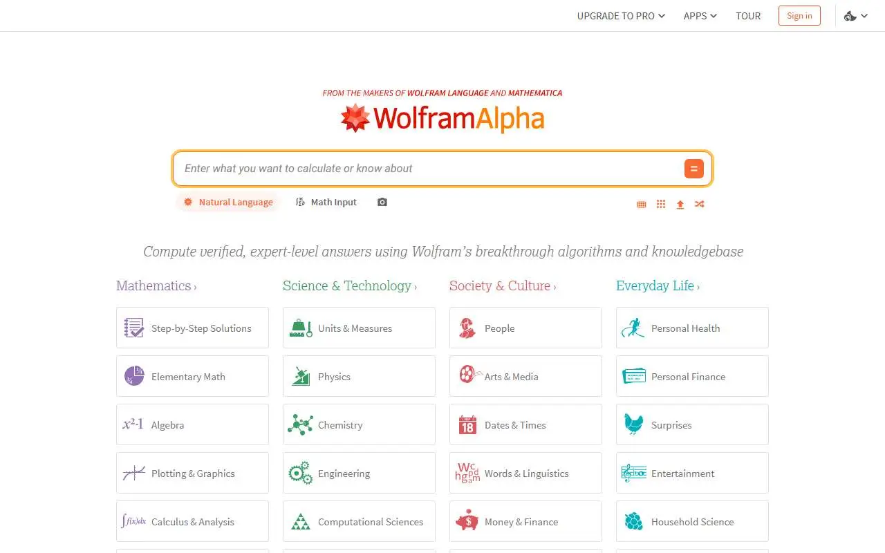 Tampilan website resmi Wolfram Alpha (wolframalpha.com)